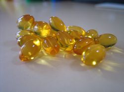Codliveroilcapsules.jpg